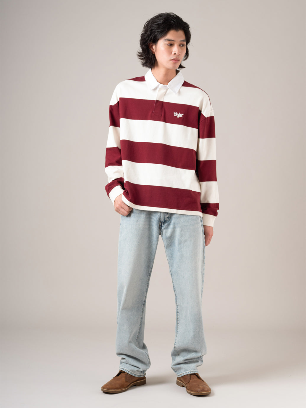 555™ リラックスストレート ジーンズ ライトインディゴ