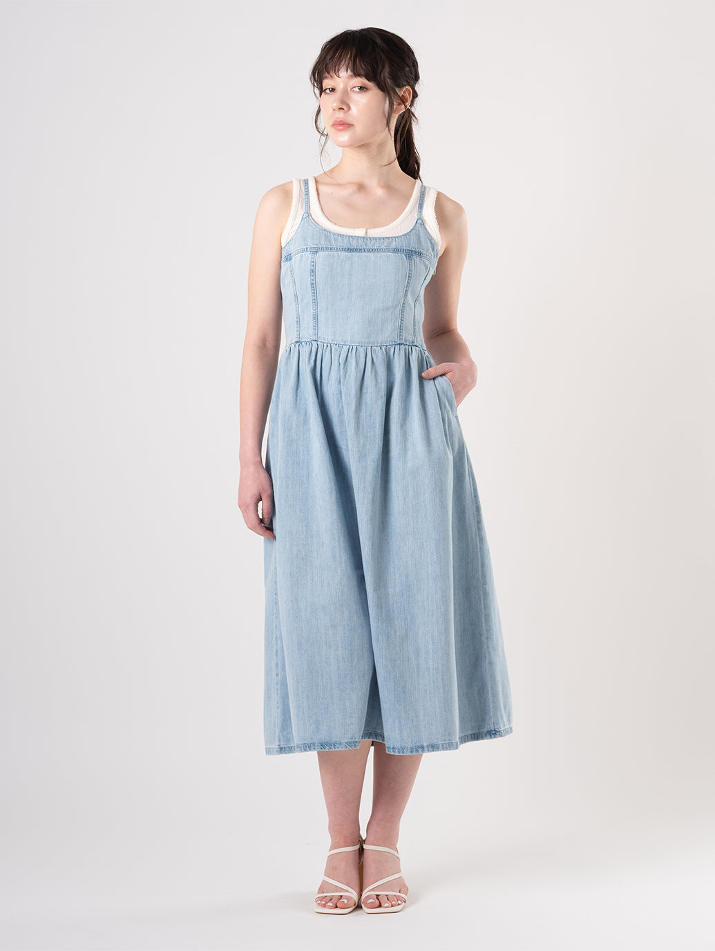 ビスチェドレス