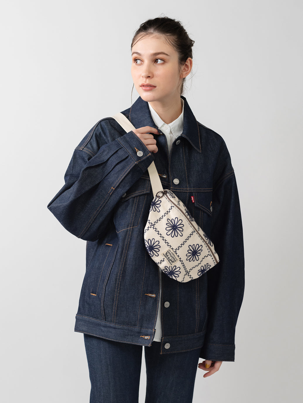 DEVON クロスボディバッグ