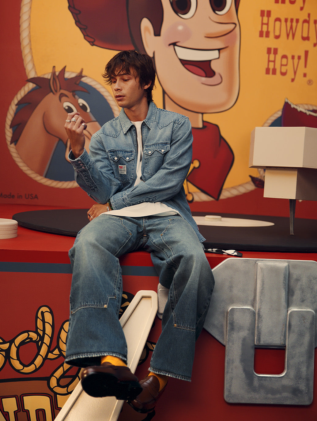 LEVI’S® x TOY STORY ウエスタン フレア ジーンズ
