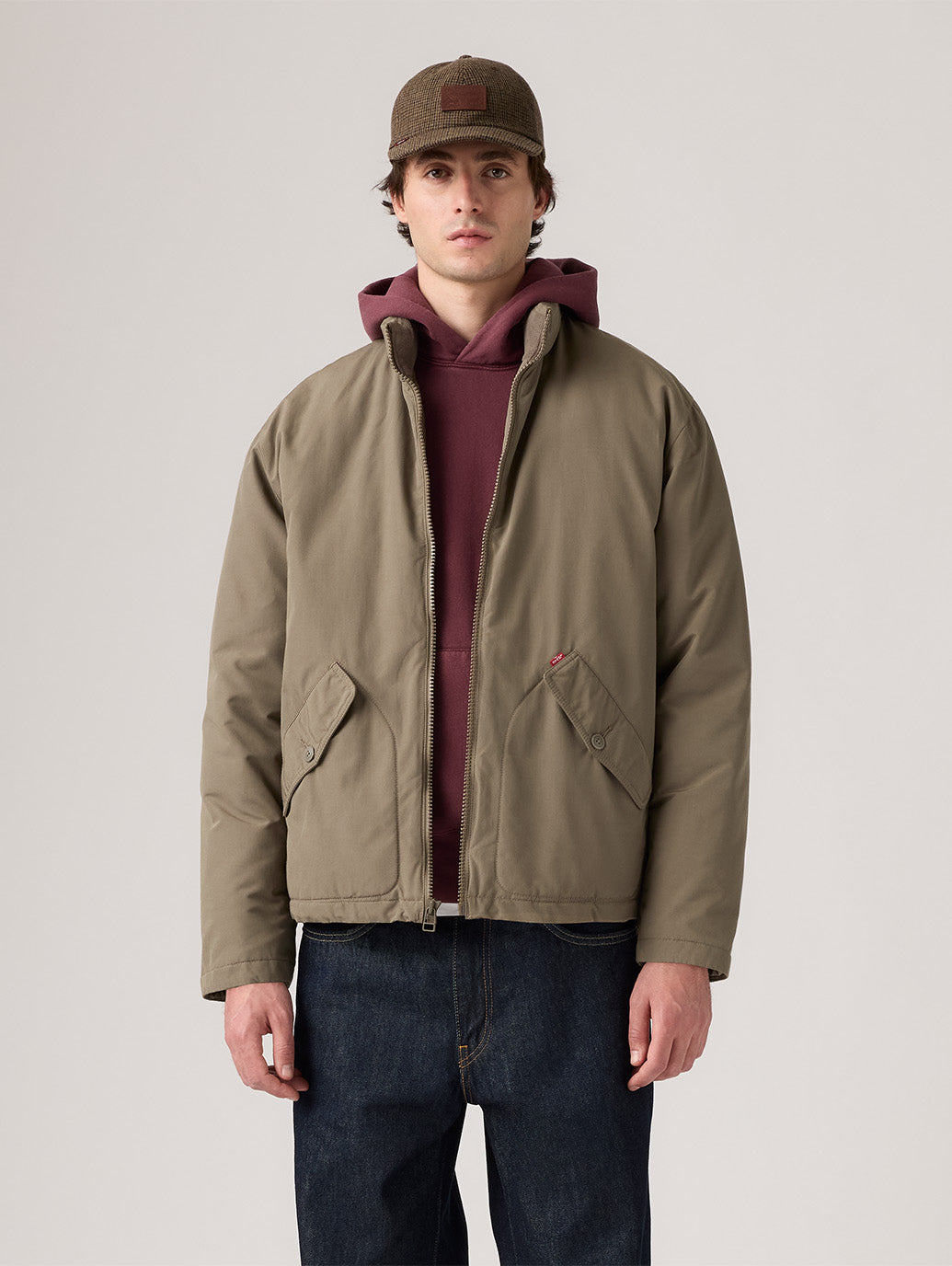 BRIGGS ショートパファージャケット カーキ – リーバイス®公式