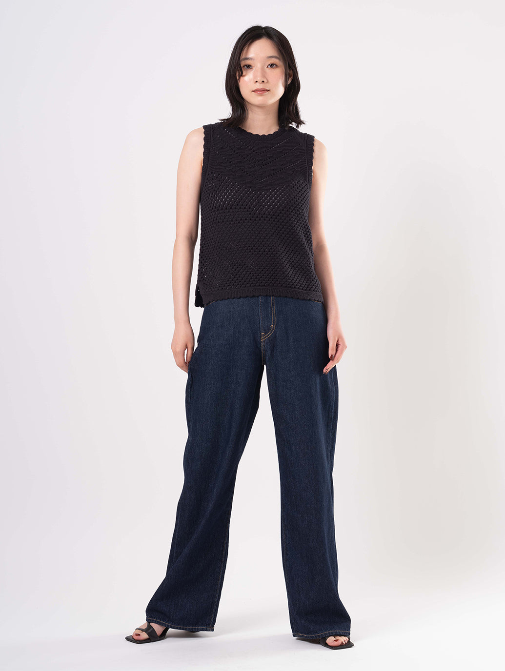 ADRIENNE クロシェット タンクトップ