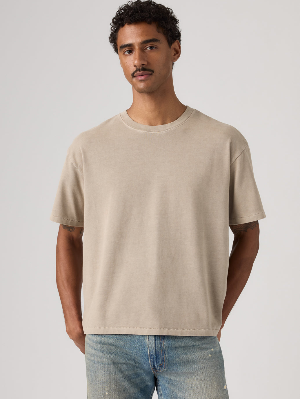 クロップド ショートスリーブ Tシャツ – リーバイス®公式オンラインストア