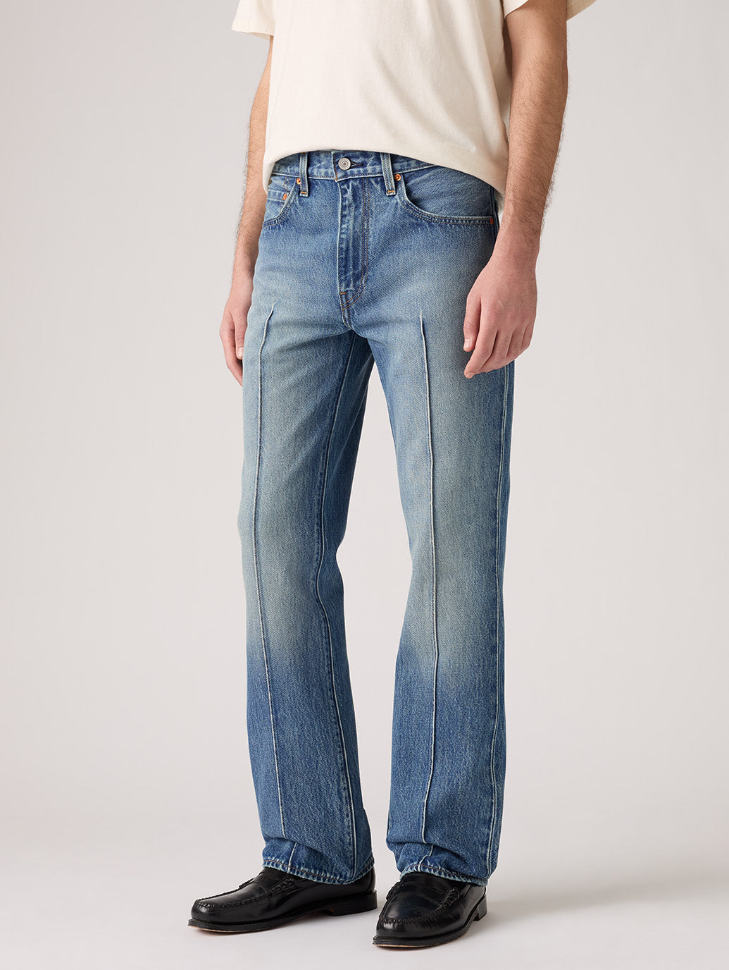 517™ ブーツカット ジーンズ ライトインディゴ – リーバイス®公式 517™ ブーツカット ジーンズ ライトインディゴ – リーバイス®公式