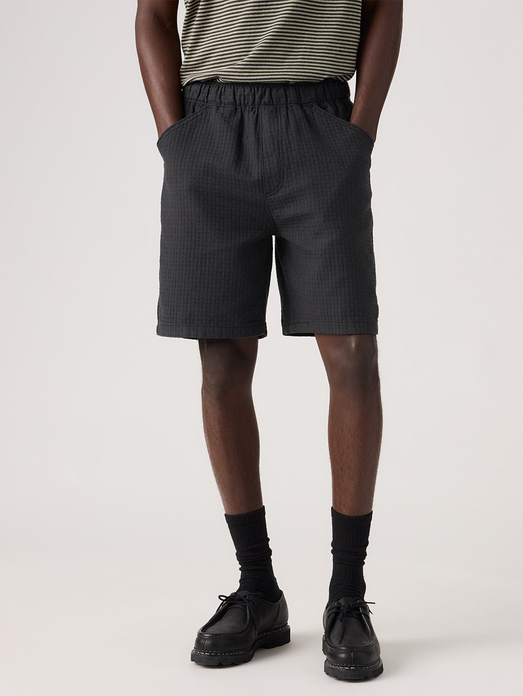 WORKWEAR プルオンワークショーツ ブラック – リーバイス®公式
