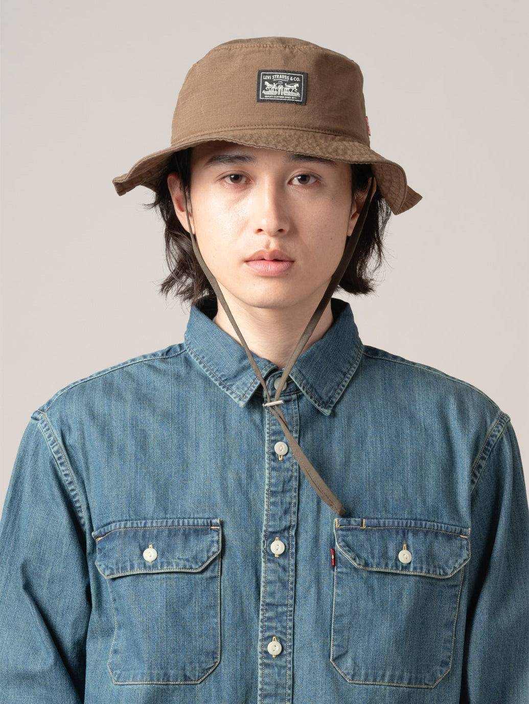 ドローストリング バケットハット – リーバイス®公式オンラインストア