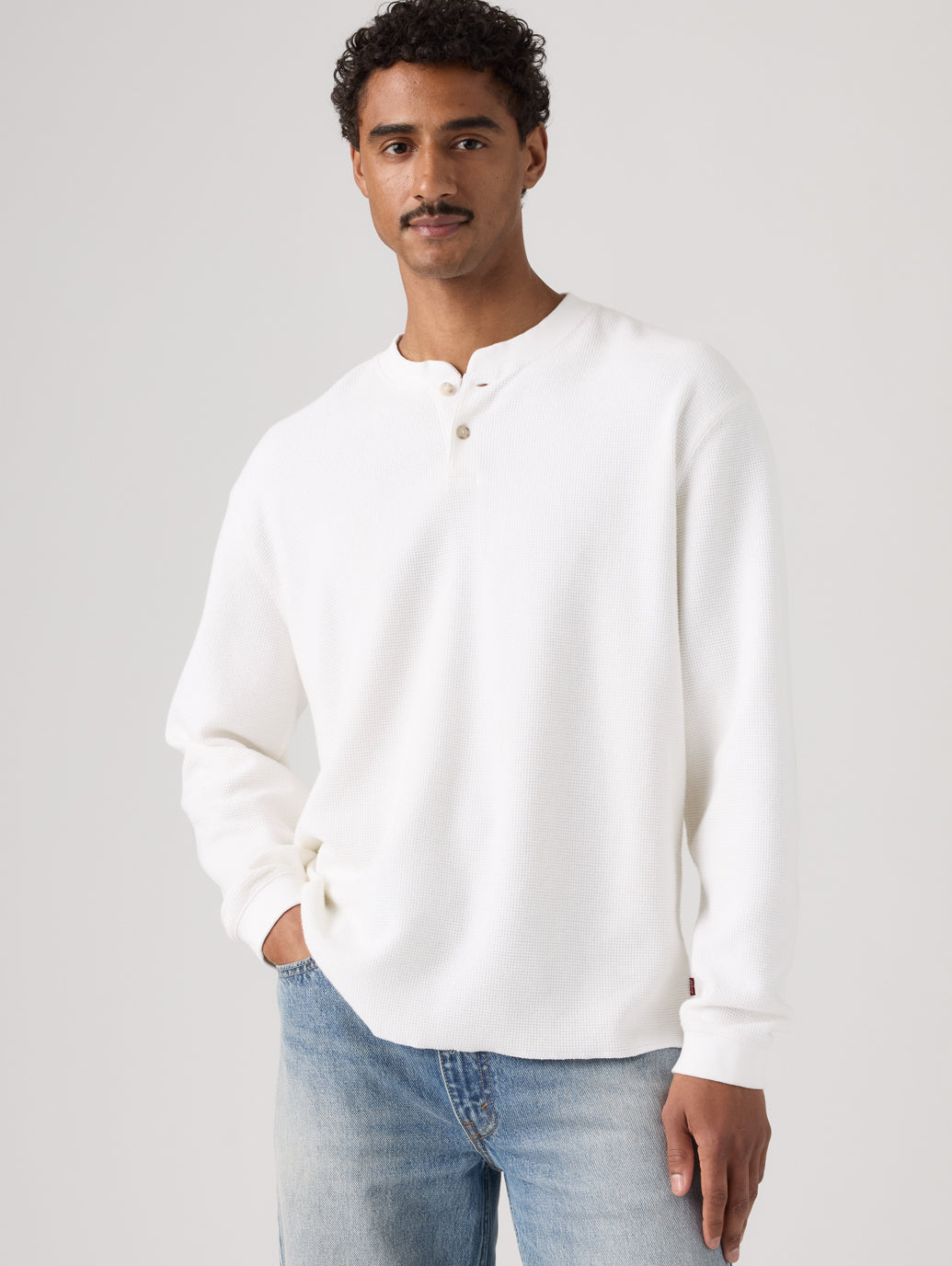 リラックス ロングスリーブ ヘンリーTシャツ – リーバイス®公式