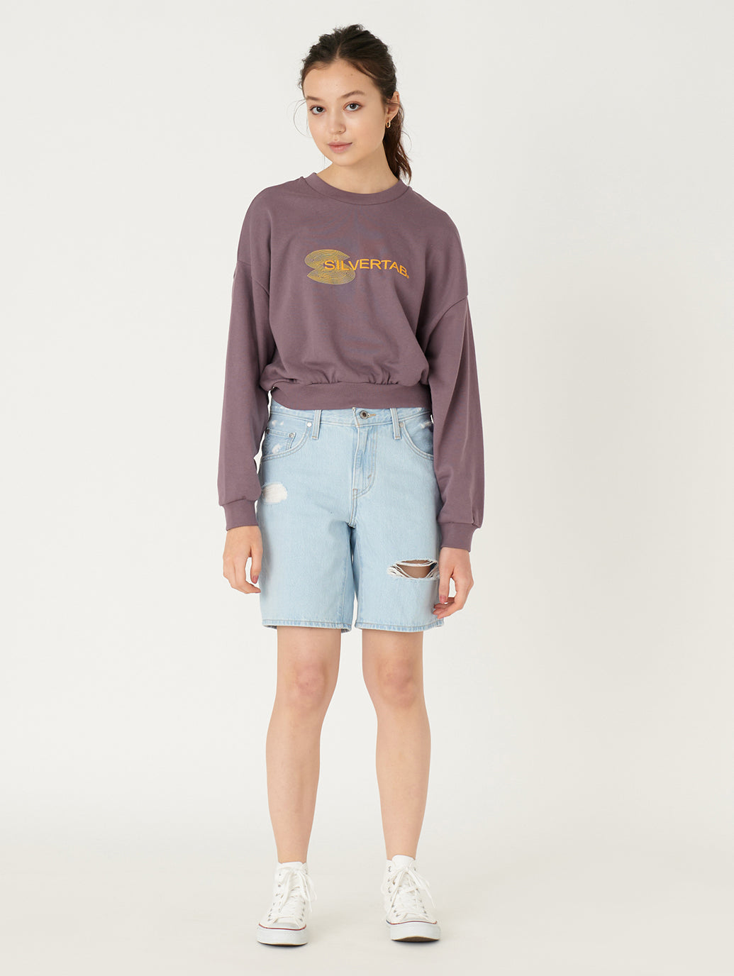 SILVERTAB™ グラフィッククルーネックスウェットシャツ