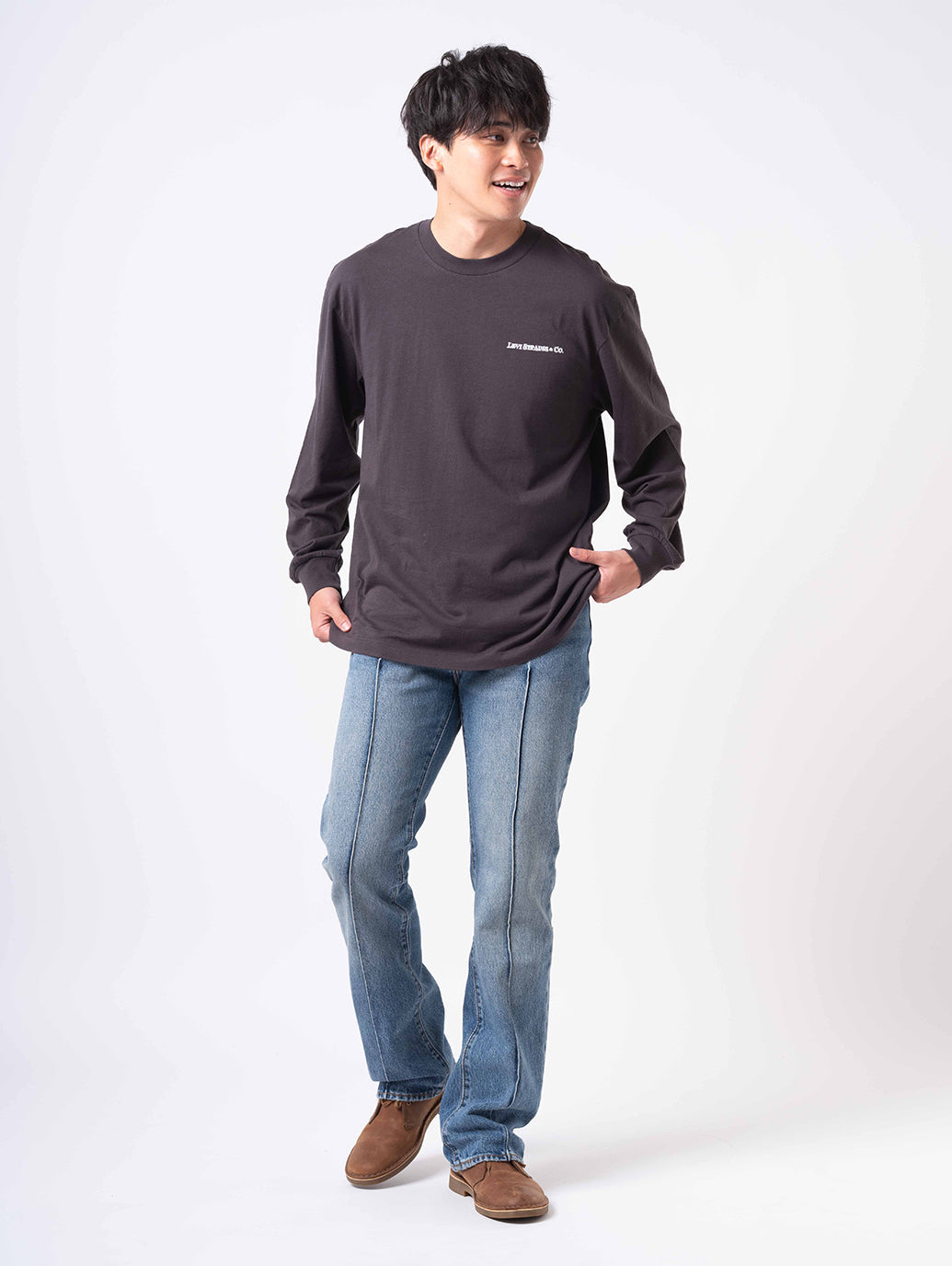 グラフィック ロングスリーブTシャツ