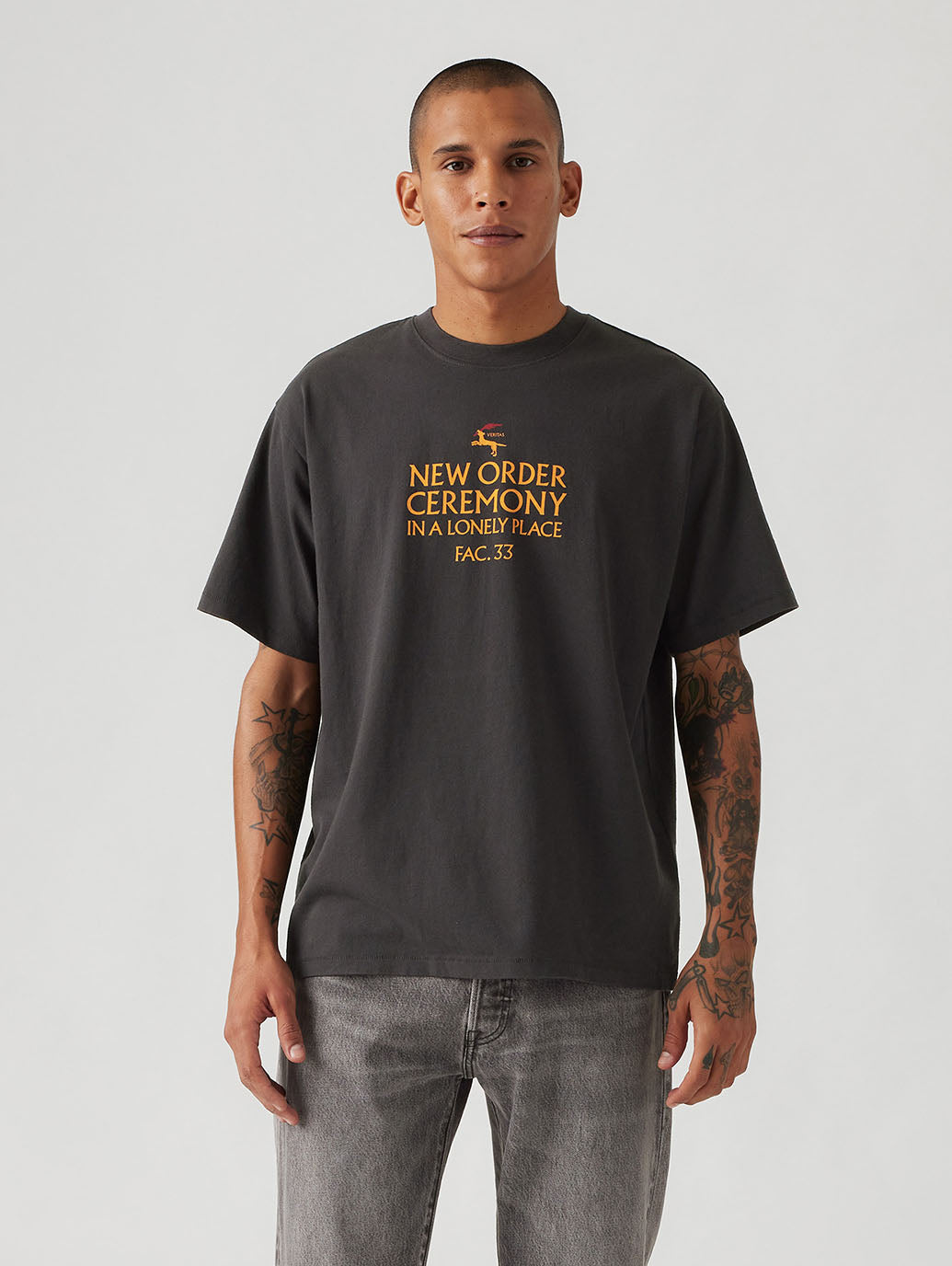 LEVI’S® x NEW ORDER CEREMONY Tシャツ