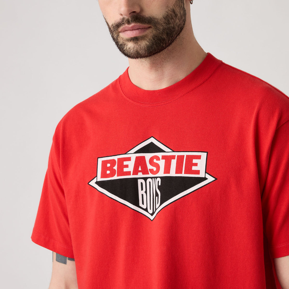 Levi's® x BEASTIE BOYS LOGO Tシャツ 