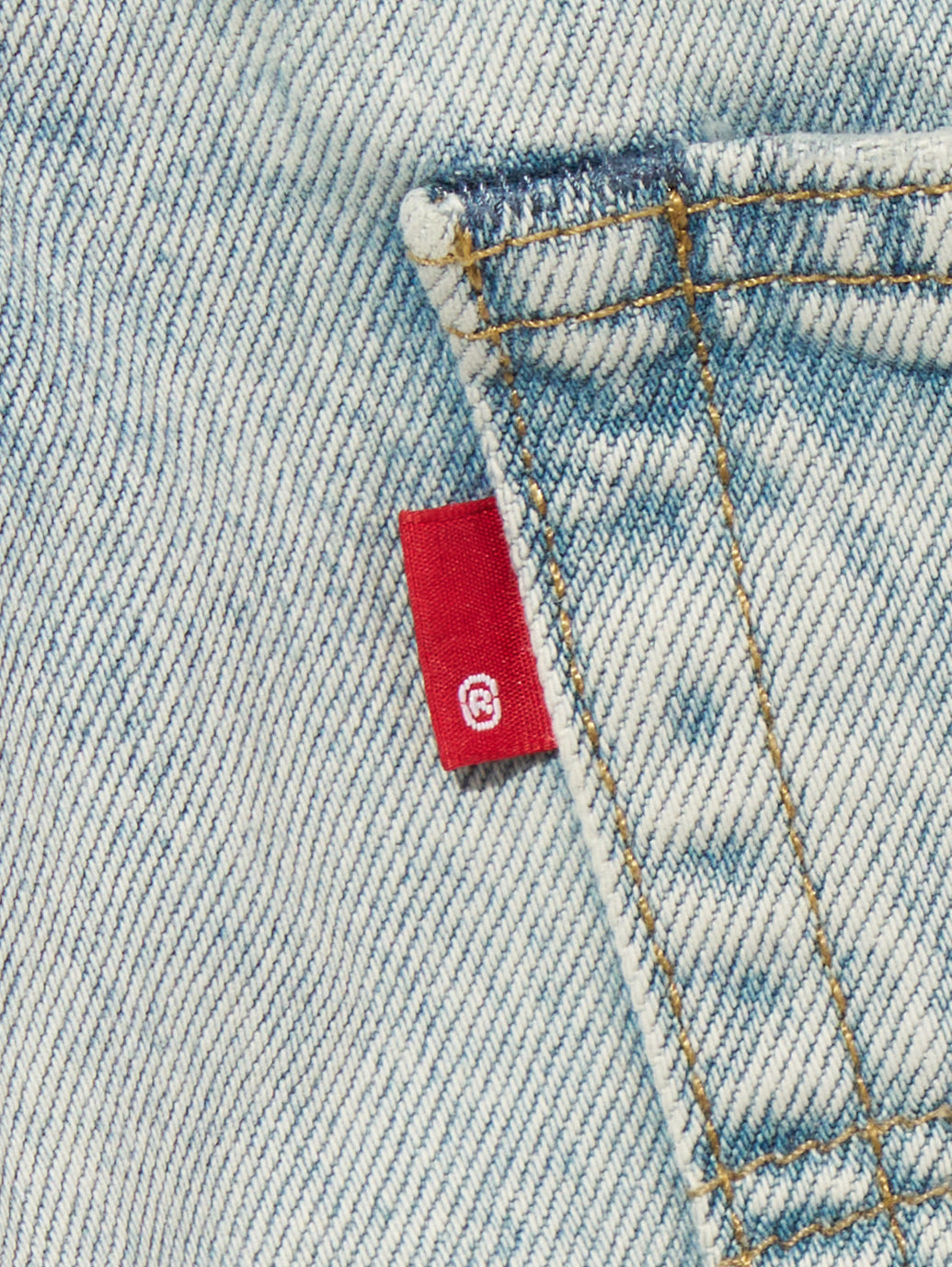 555™ リラックスストレート ジーンズ ライトインディゴ