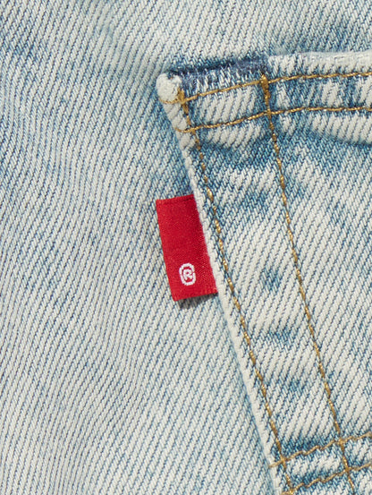 555™ リラックスストレート ジーンズ ライトインディゴ