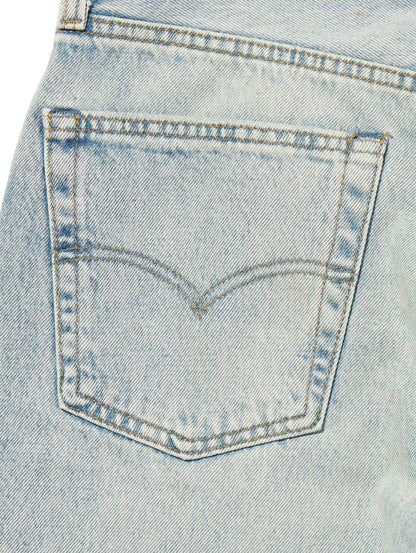 555™ リラックスストレート ジーンズ ライトインディゴ