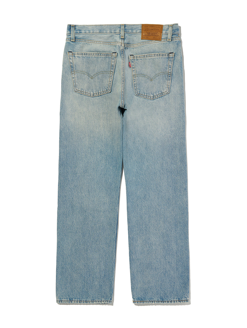 555™ リラックスストレート ジーンズ ライトインディゴ – リーバイス