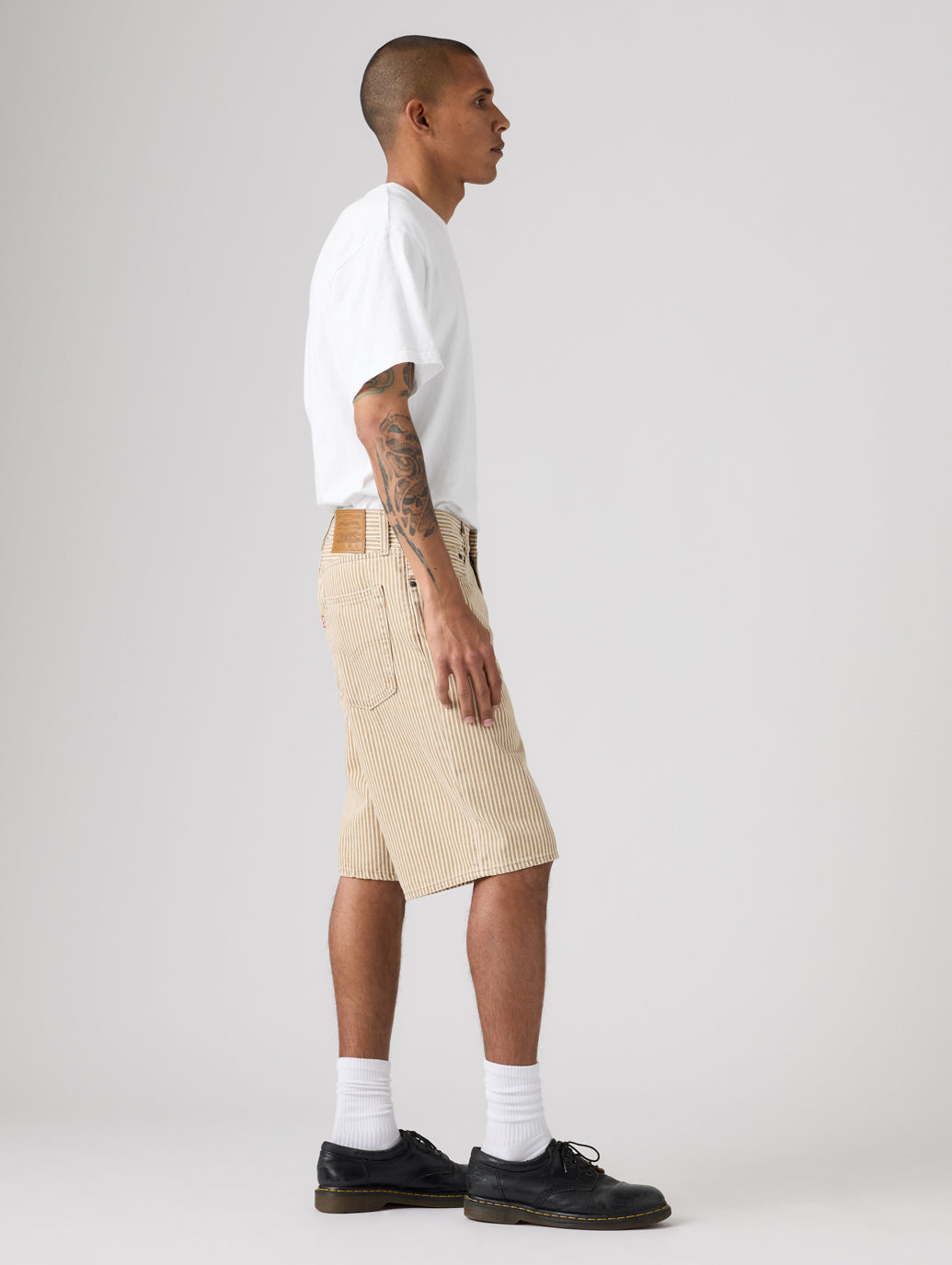 478™ バギーショートパンツ ベージュ – リーバイス®公式オンラインストア