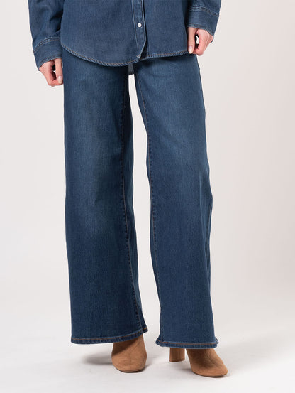 318™ シェーピング ワイドレッグ ミディアムインディゴ 