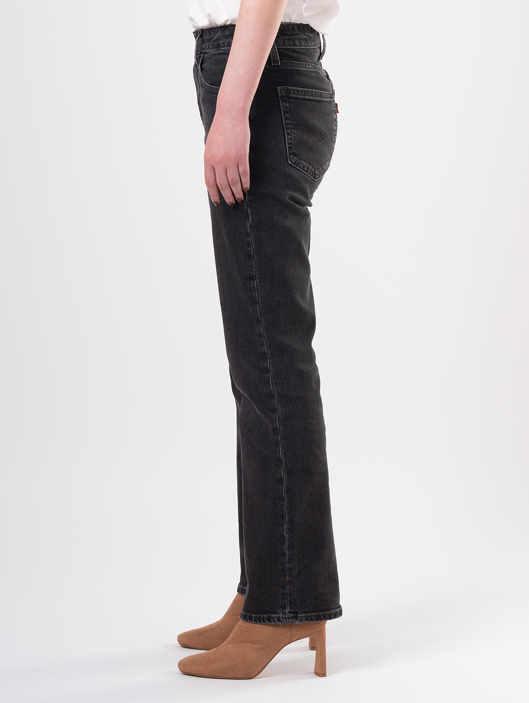 725™ キックブーツジーンズ ブラック – リーバイス®公式