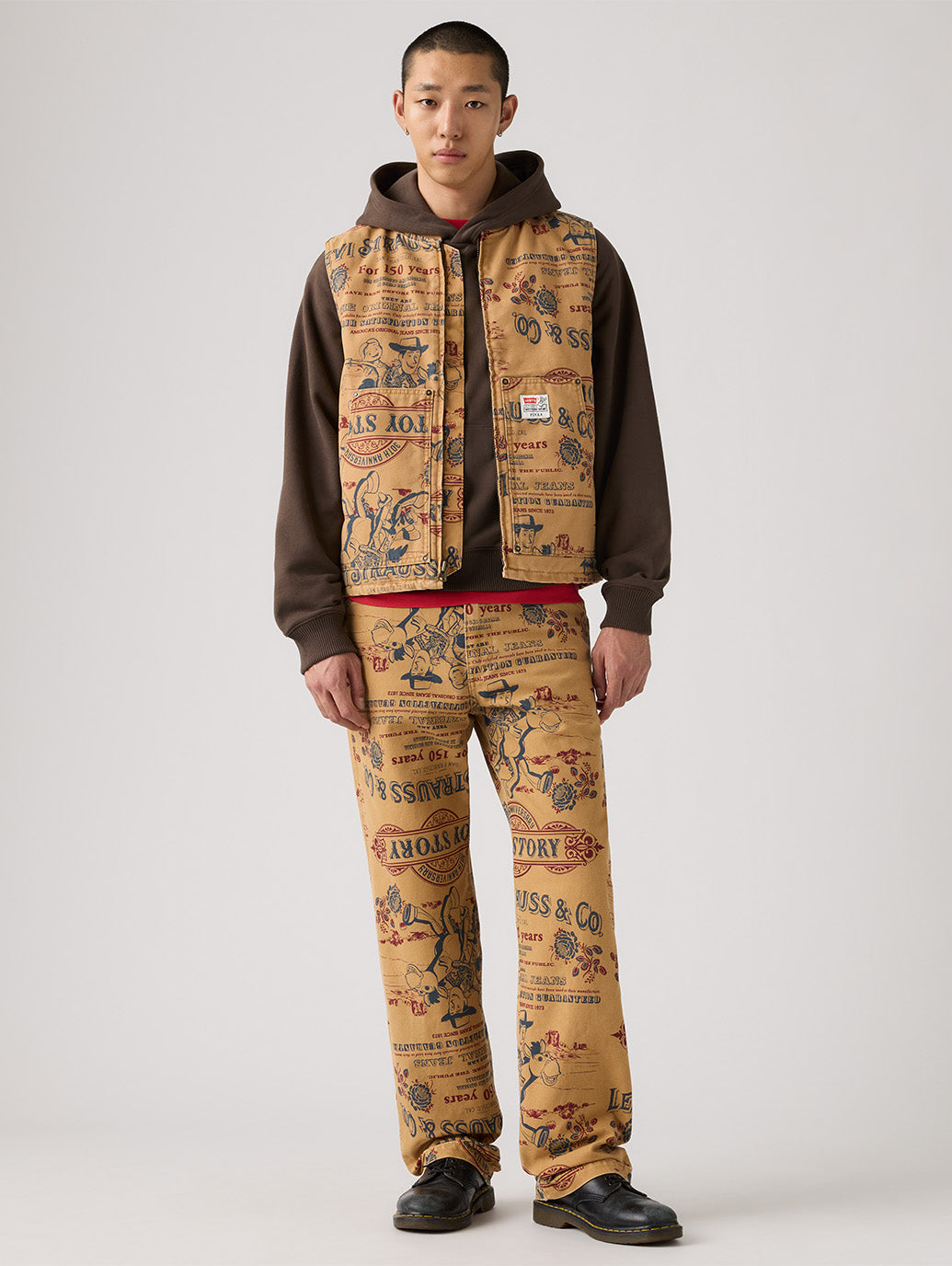 LEVI’S® x TOY STORY カーペンタージーンズ　W30/L32 LEVI'S® x TOY STORY カーペンター ジーンズ – リーバイス®公式