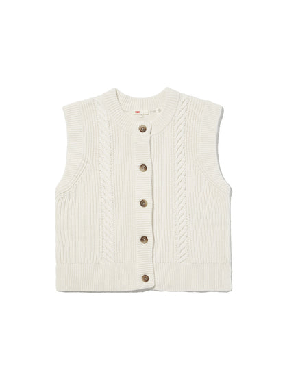 ケーブルニット ベスト