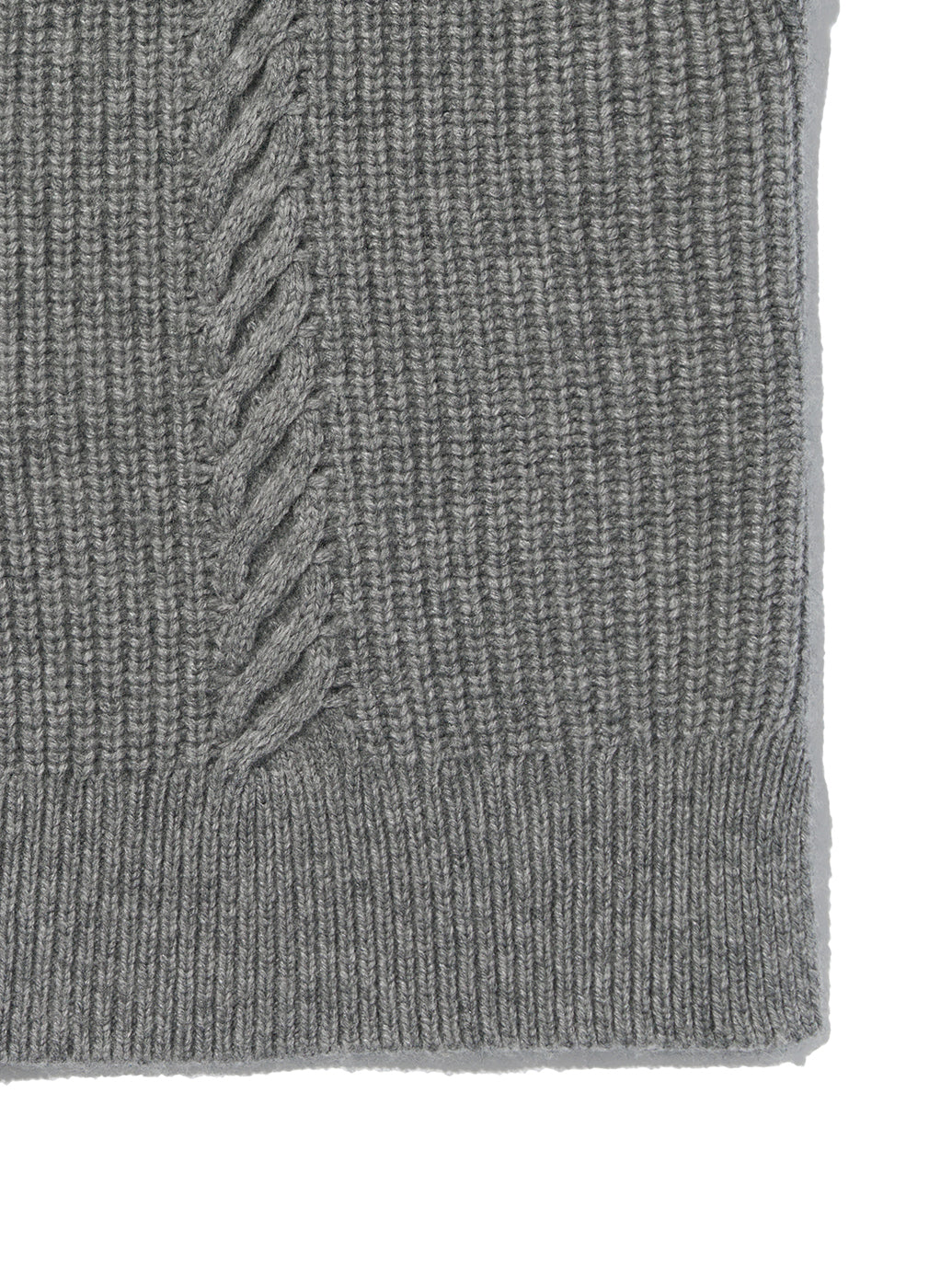 ケーブルニット ベスト