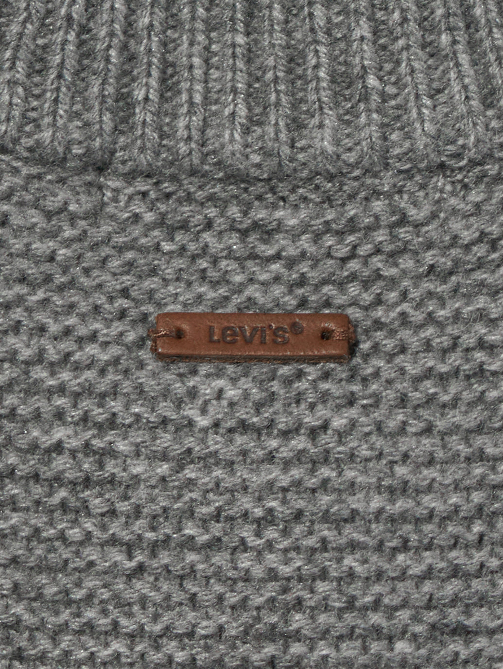 ケーブルニット ベスト