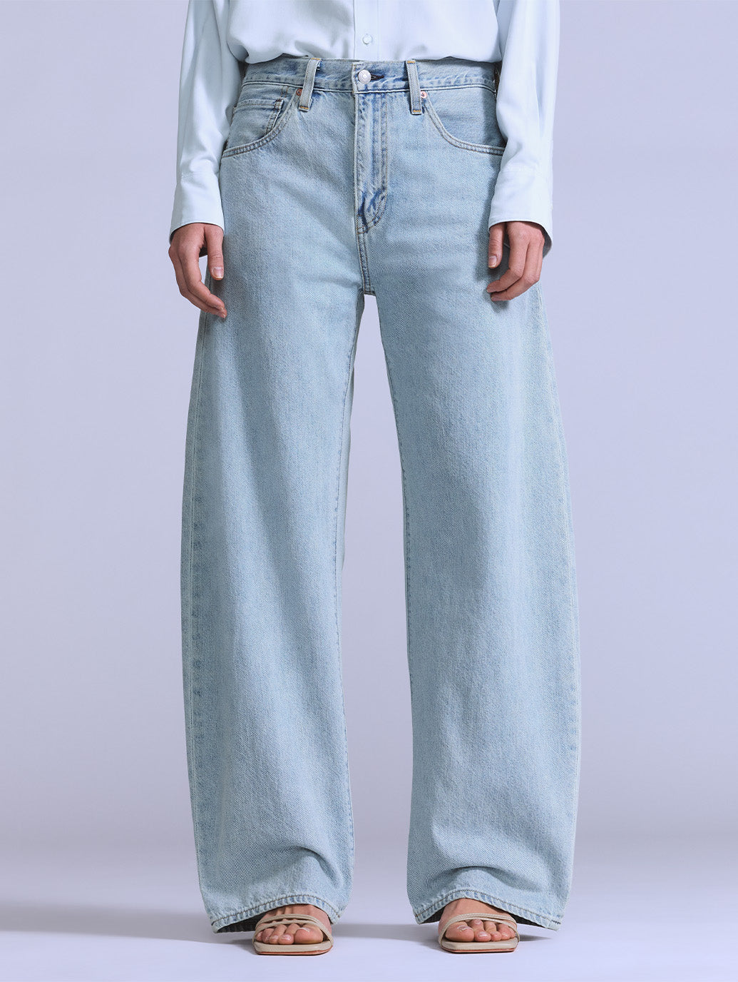 BLUETAB™ バレルジーンズ ライトインディゴ