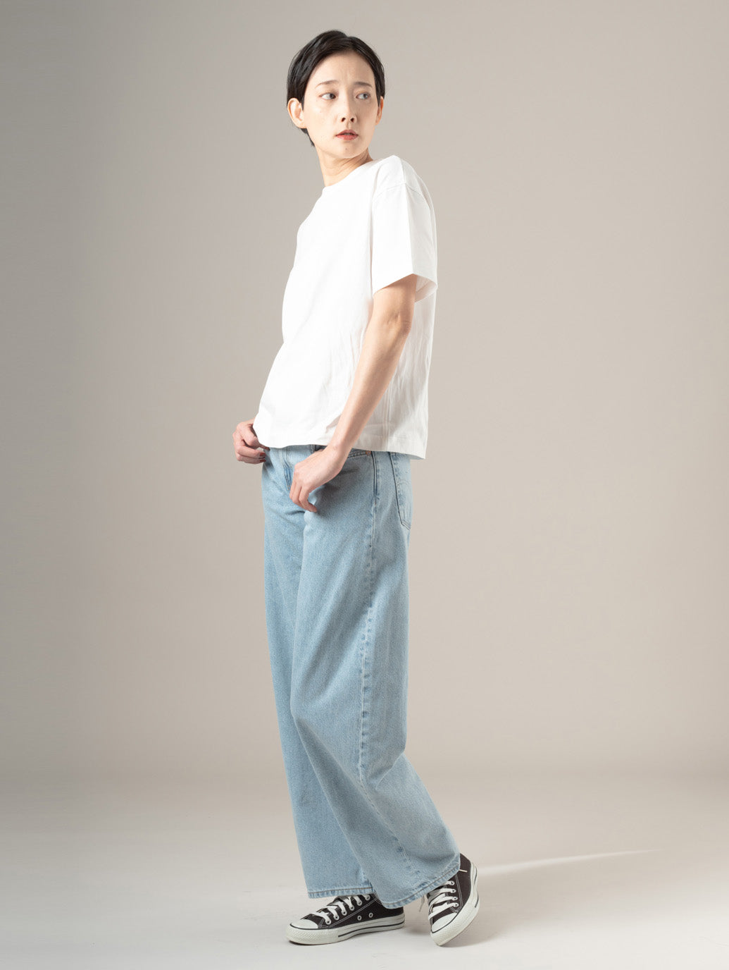 BLUETAB™ バレルジーンズ ライトインディゴ