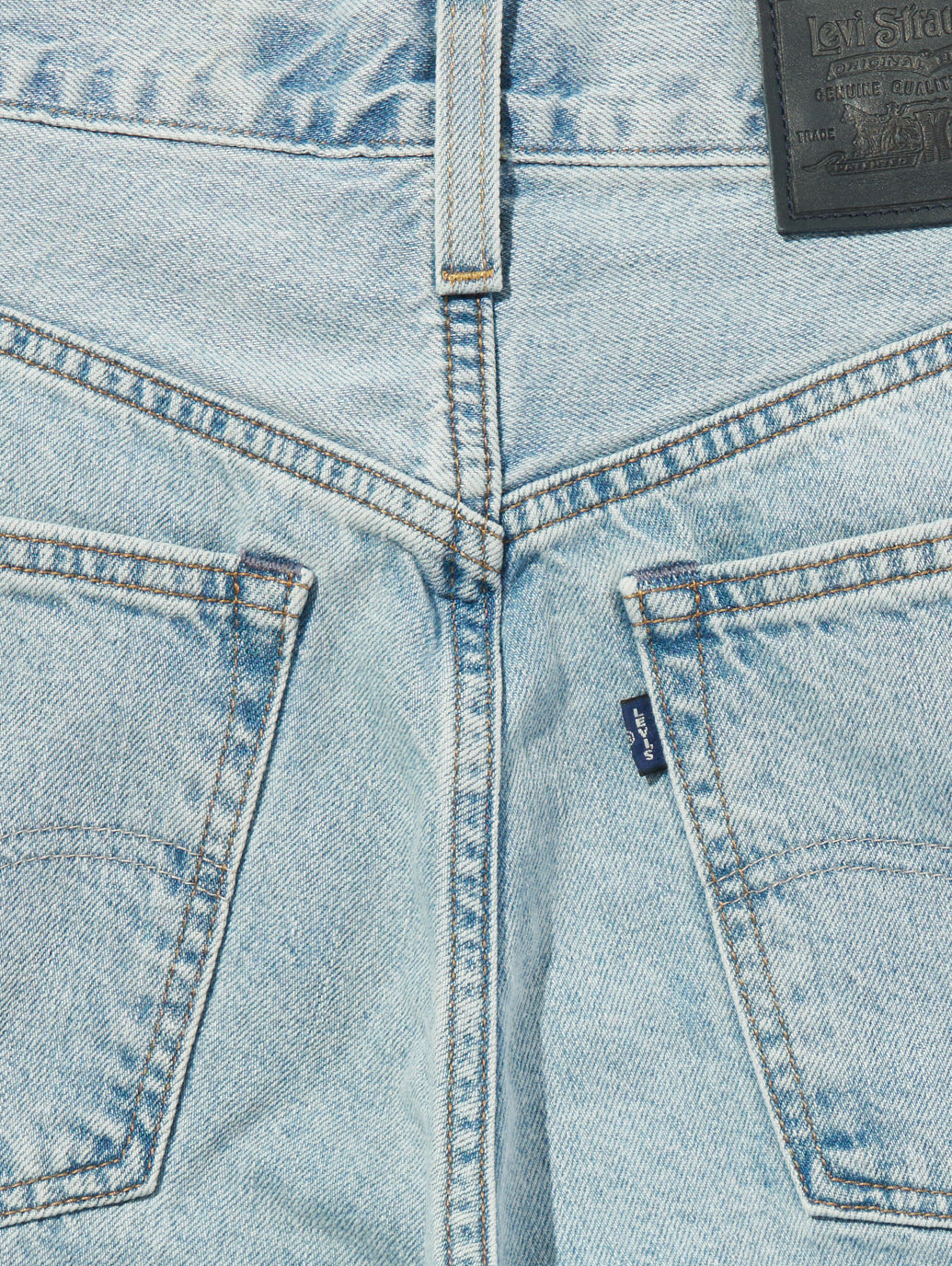 BLUETAB™ バレルジーンズ ライトインディゴ