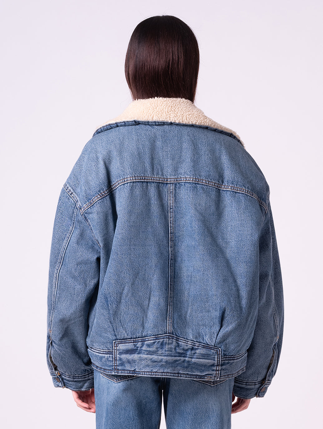 シェルパ ボンバージャケット – リーバイス®公式オンラインストア