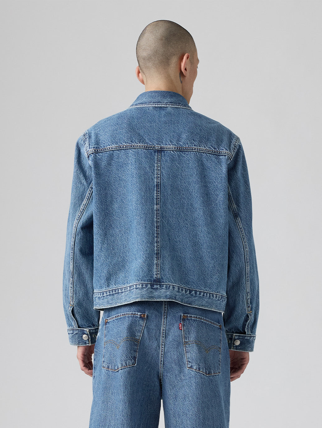 ツイステッドジャケットトラッカージャケット ミディアムインディゴ