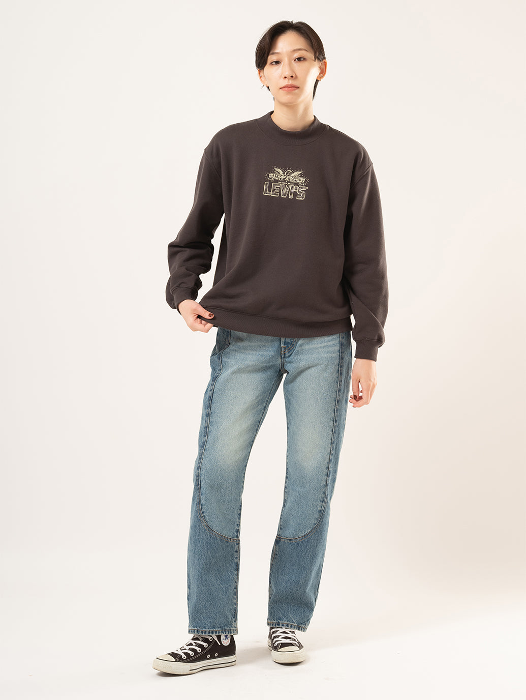 モックネックスウェットシャツ