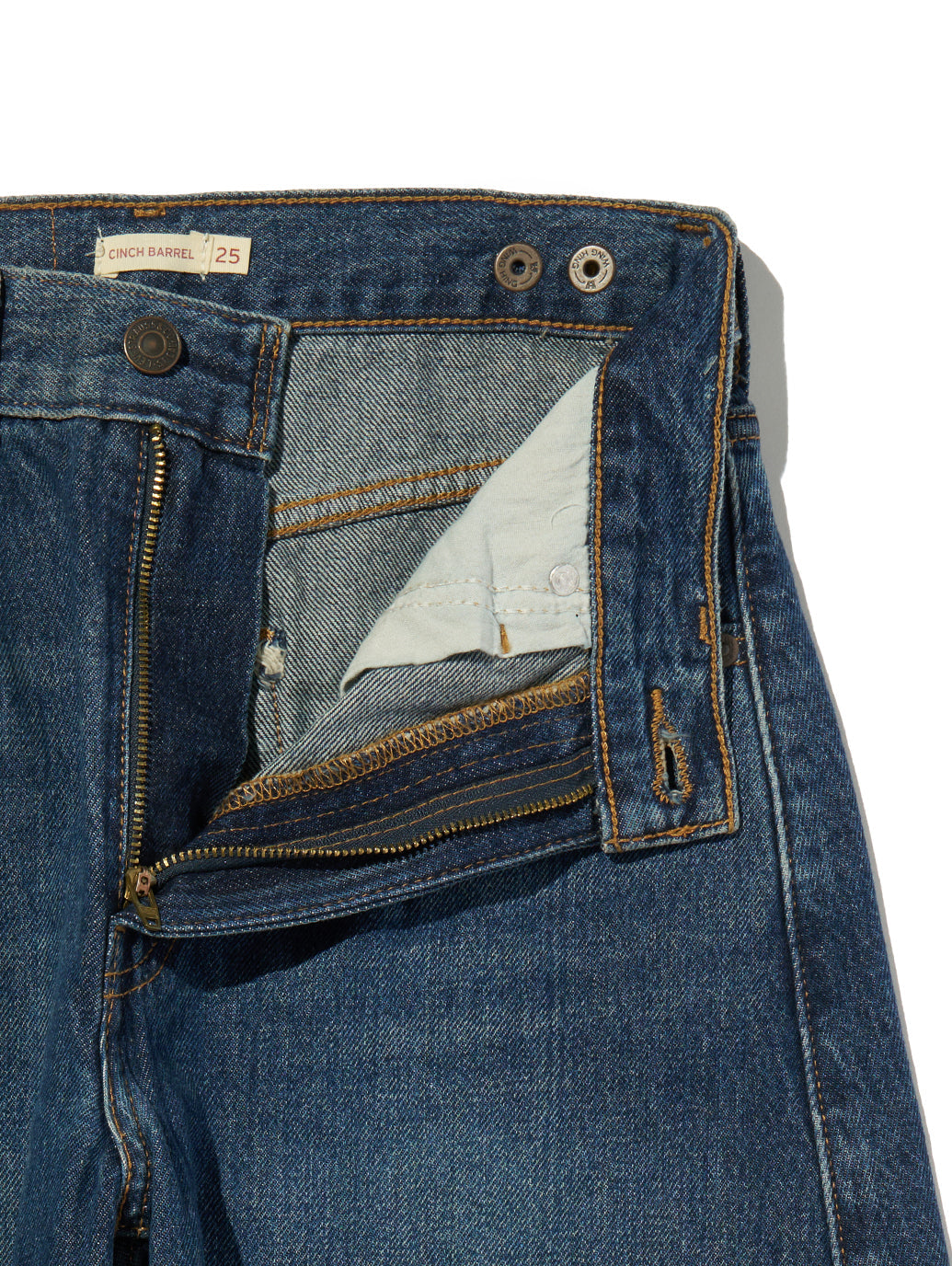 CINCH バレルジーンズ ミディアムインディゴ