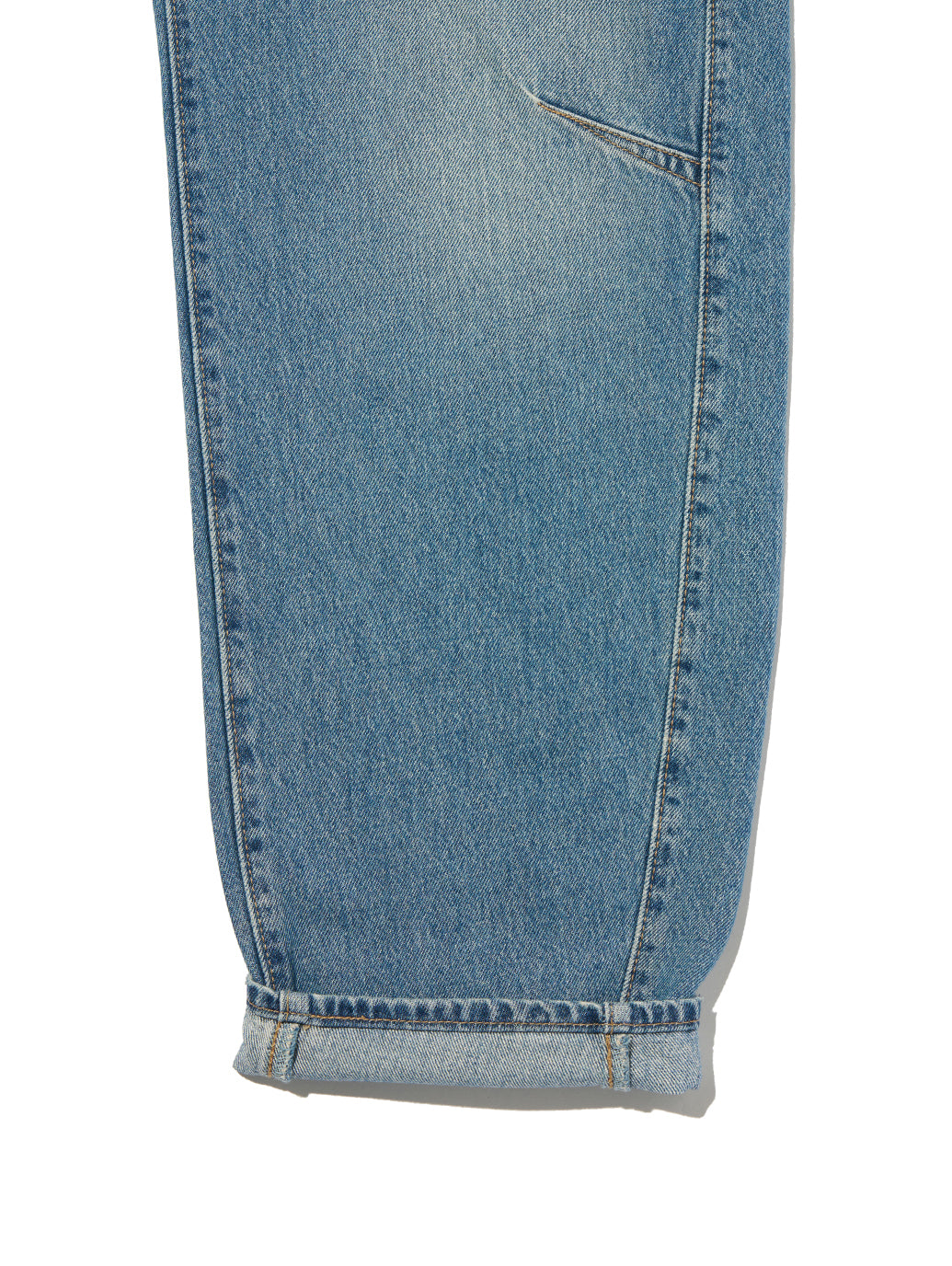 CINCH バレルジーンズ ミディアムインディゴ