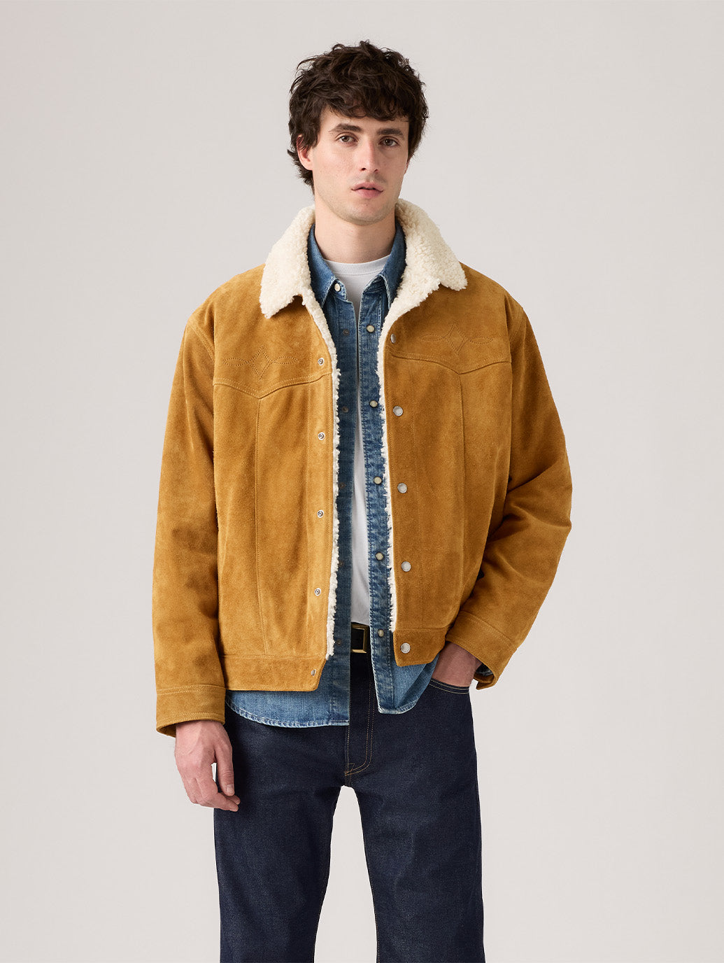 LEVI'S® LEATHER COLLECTION WESTERN SUEDE SHERPA TRUCKER