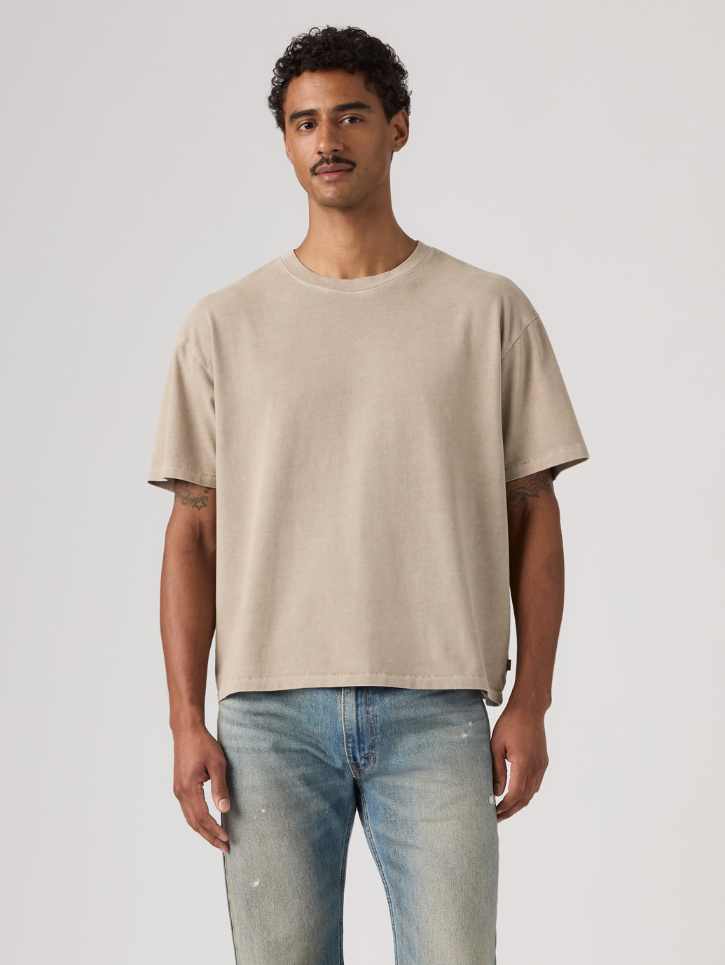 クロップド ショートスリーブ Tシャツ – リーバイス®公式オンラインストア