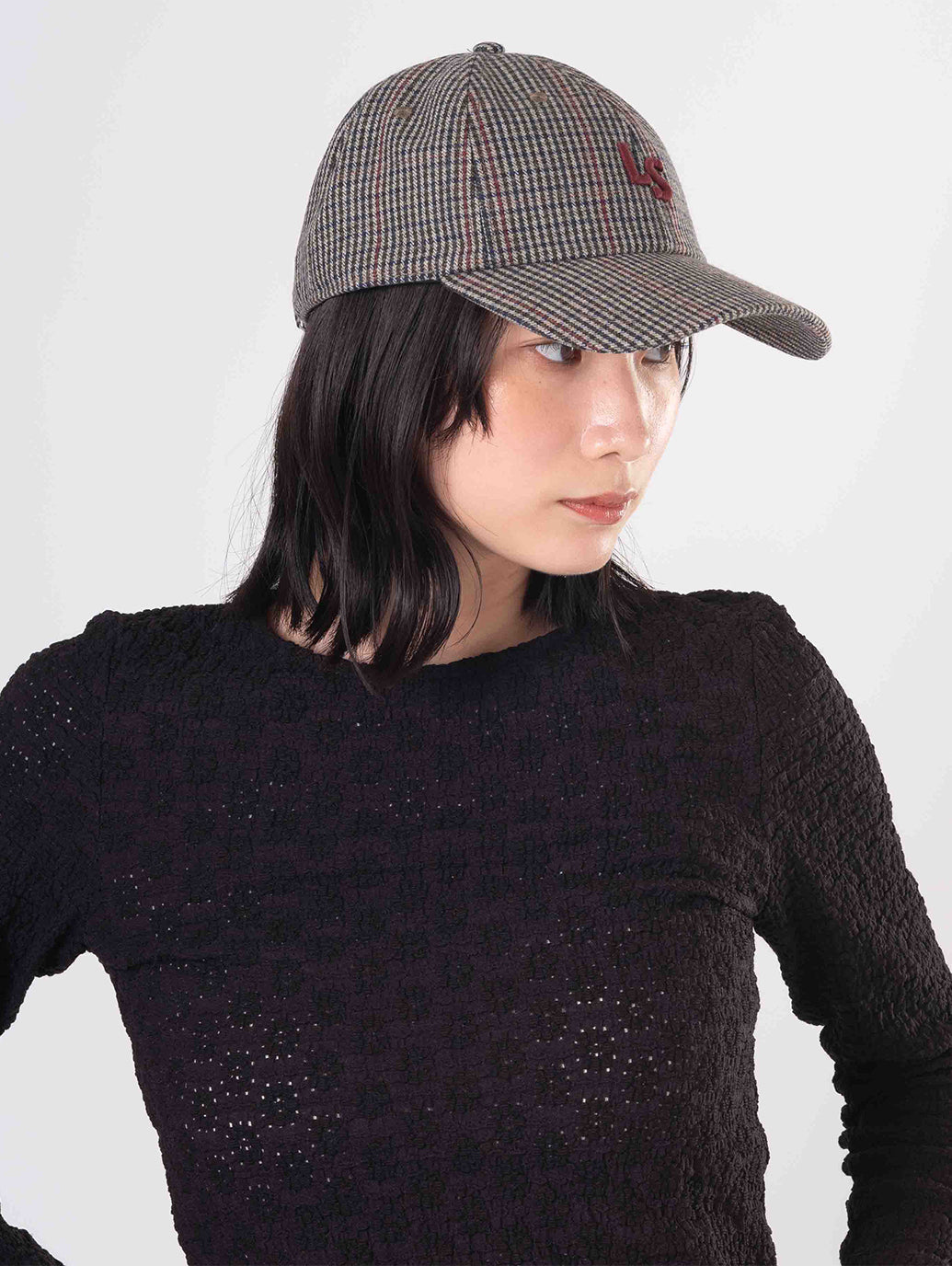 モノグラム キャップ