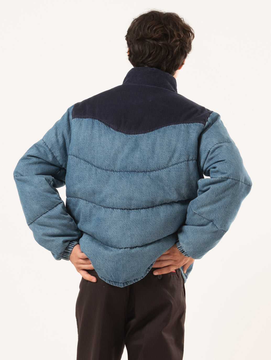 ワイルド ウェスト ダウンジャケット