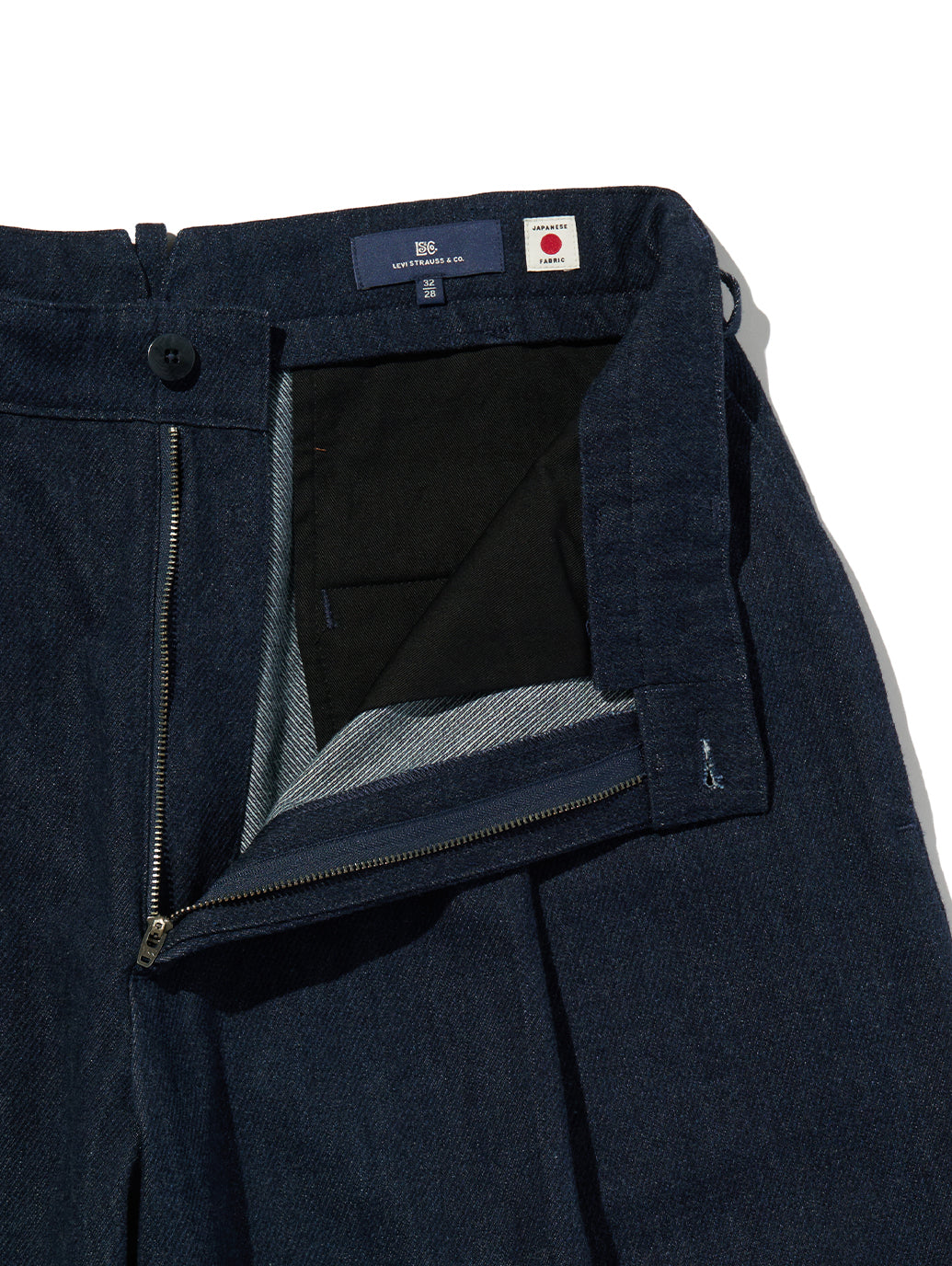 Levi’s BLUETAB プリーツトラウザージーンズ ダークインディゴ BLUETAB™ プリーツトラウザー ジーンズ ダークインディゴ – リーバイス