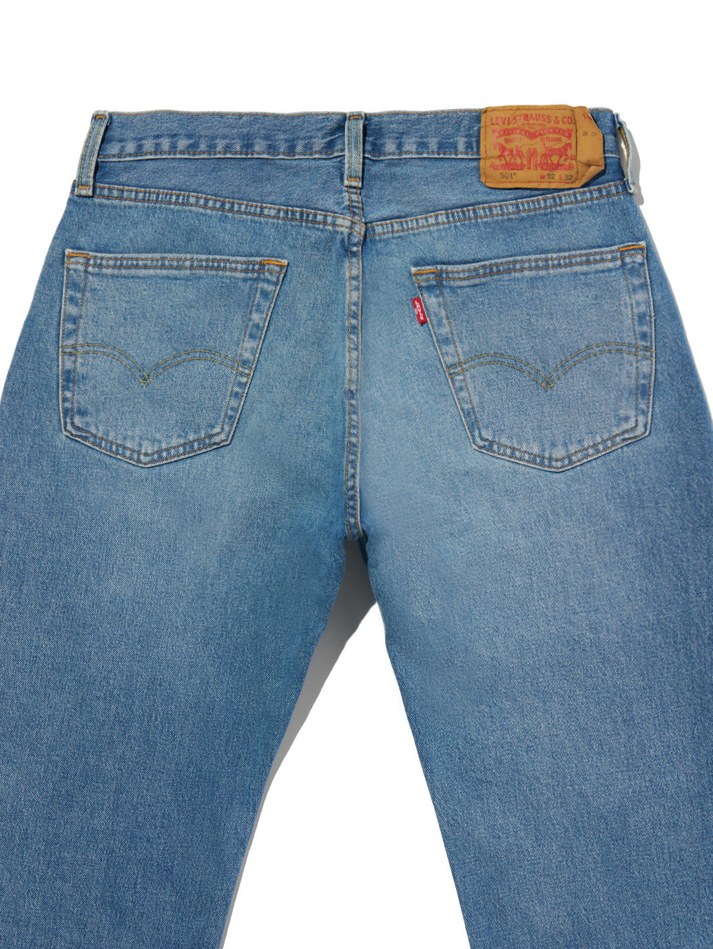 501® オリジナルジーンズ ミディアムインディゴ