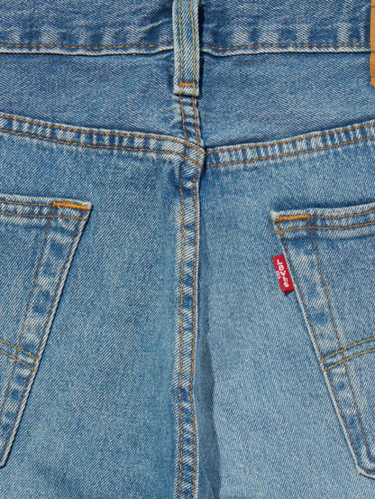 501® オリジナルジーンズ ミディアムインディゴ