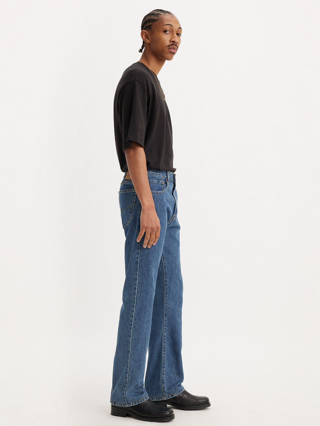 めしたこページ 唯一無二の存在感。 Levi's 517をベースに、CHクロスパッチを贅沢配置