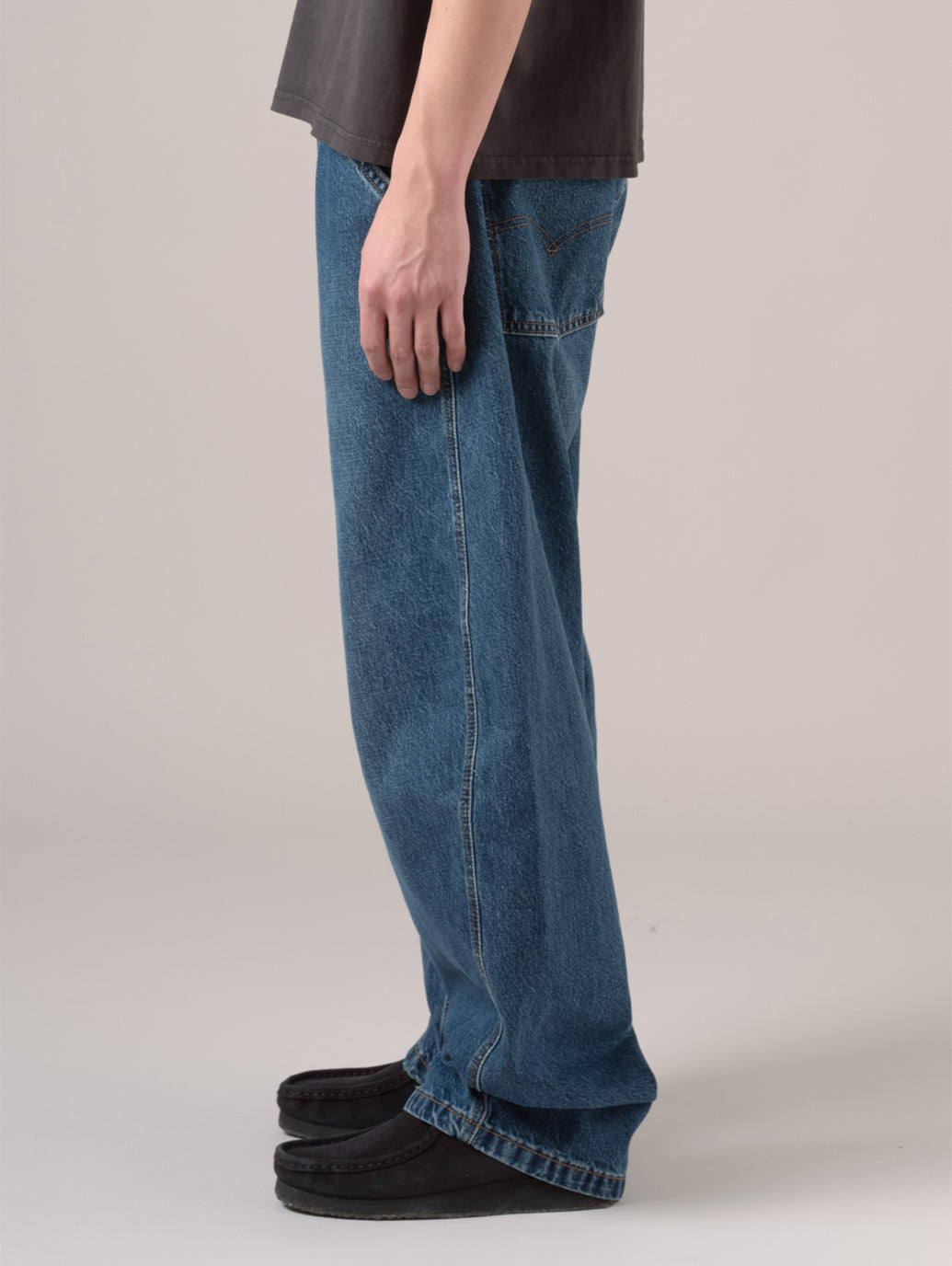 BAGGY BARREL JEANS