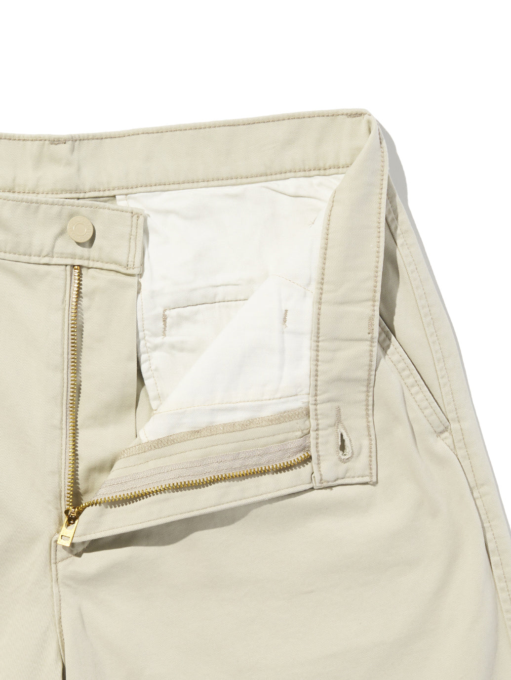 バギープリーツショーツ ホワイト