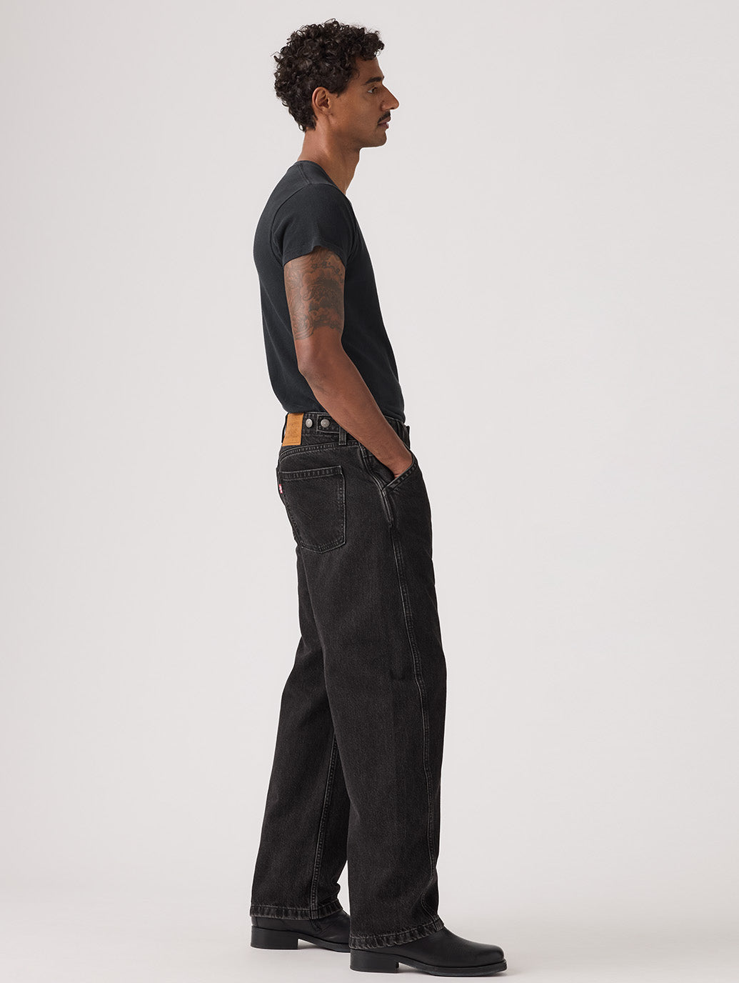 BAGGY BARREL JEANS