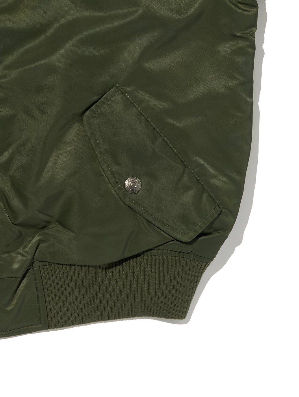 MA-1 ボンバージャケット – リーバイス®公式オンラインストア