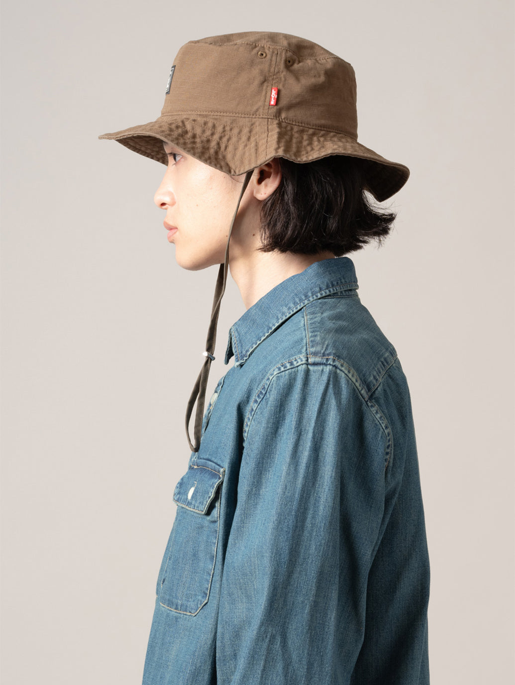 ドローストリング バケットハット – リーバイス®公式オンラインストア