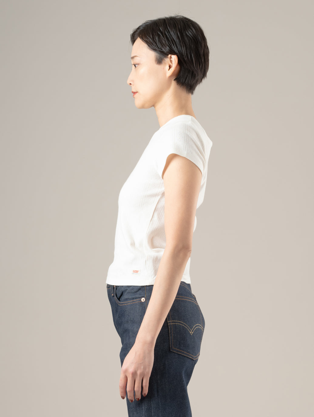 DRY GOODS Tシャツ