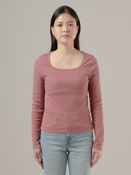 エッセンシャル スクエアネック ロングスリーブ Tシャツ