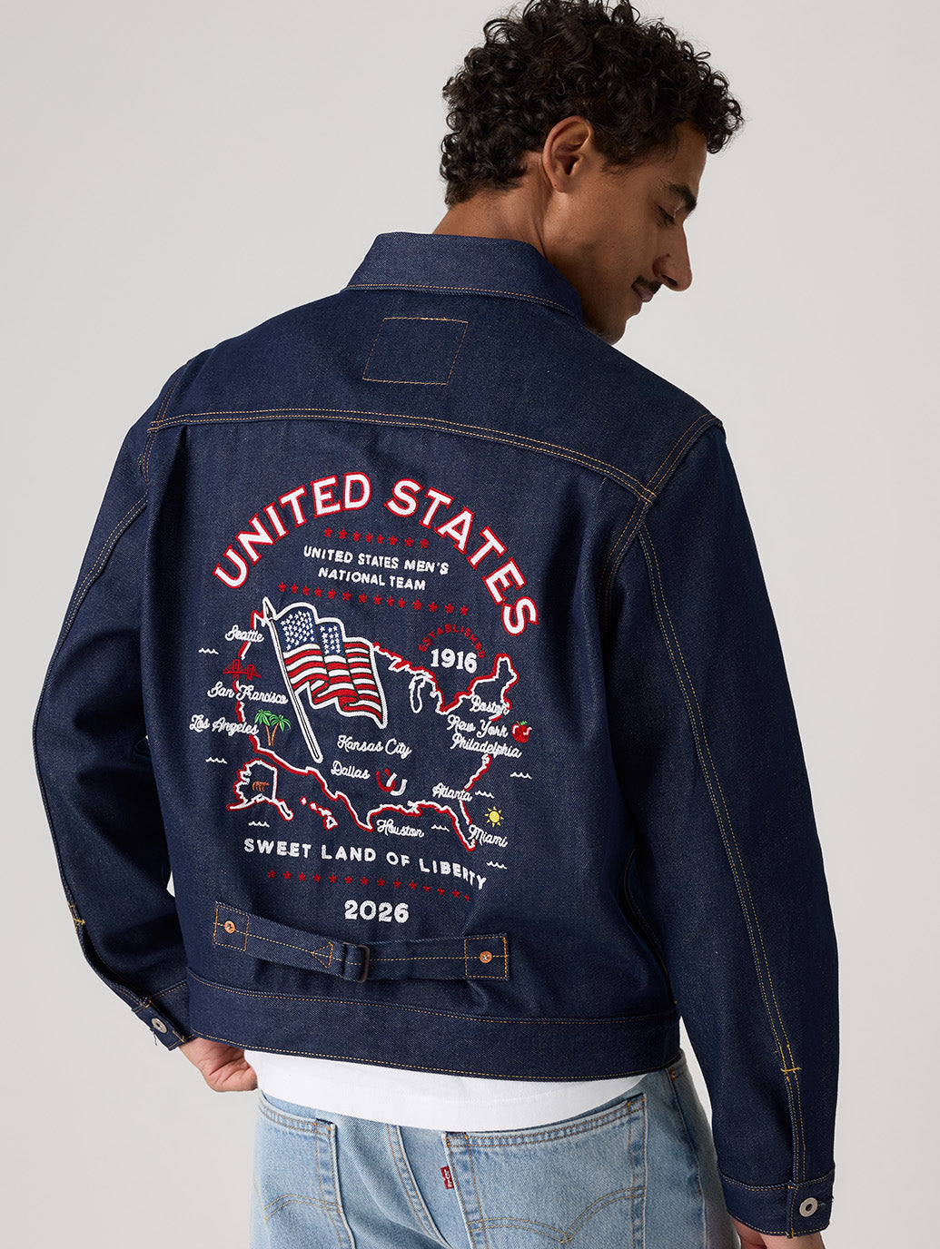 SOCCER COLLECTION USA TYPE I トラッカージャケット – リーバイス